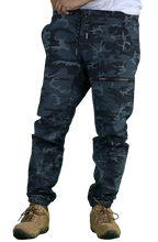 Load image into Gallery viewer, Men’s Stretch Navy Camo Joggers Pants