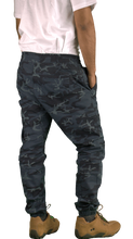 Load image into Gallery viewer, Men’s Stretch Navy Camo Joggers Pants