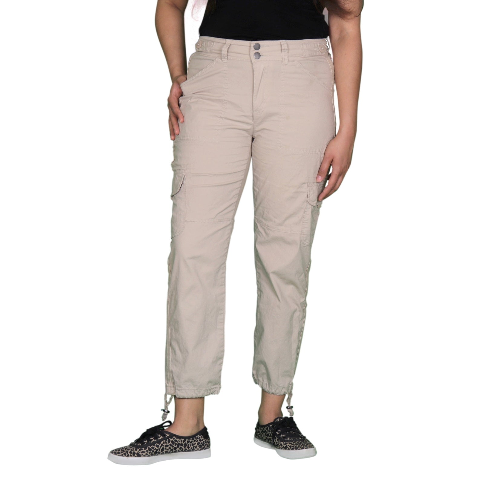 Womens Stretched Capri Long pants with Cargo pockets – Woodland Canada