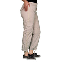 Load image into Gallery viewer, Womens Stretched Capri Long pants with Cargo pockets
